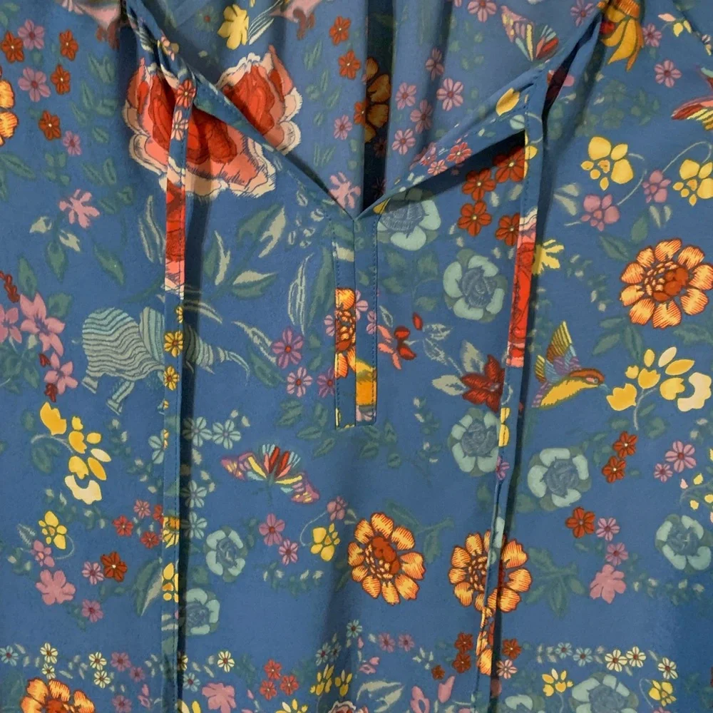 DALIA Floral Top size Medium - Picture 9 of 13